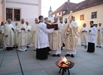 Vazmenim bdijenjem započela godišnja proslava Isusova uskrsnuća